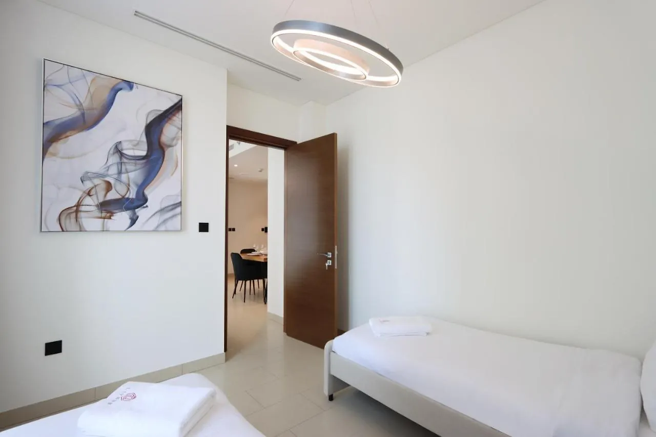 Livbnb Suites - Cozy 1Br + 1 In Sobha Hartland Dubai